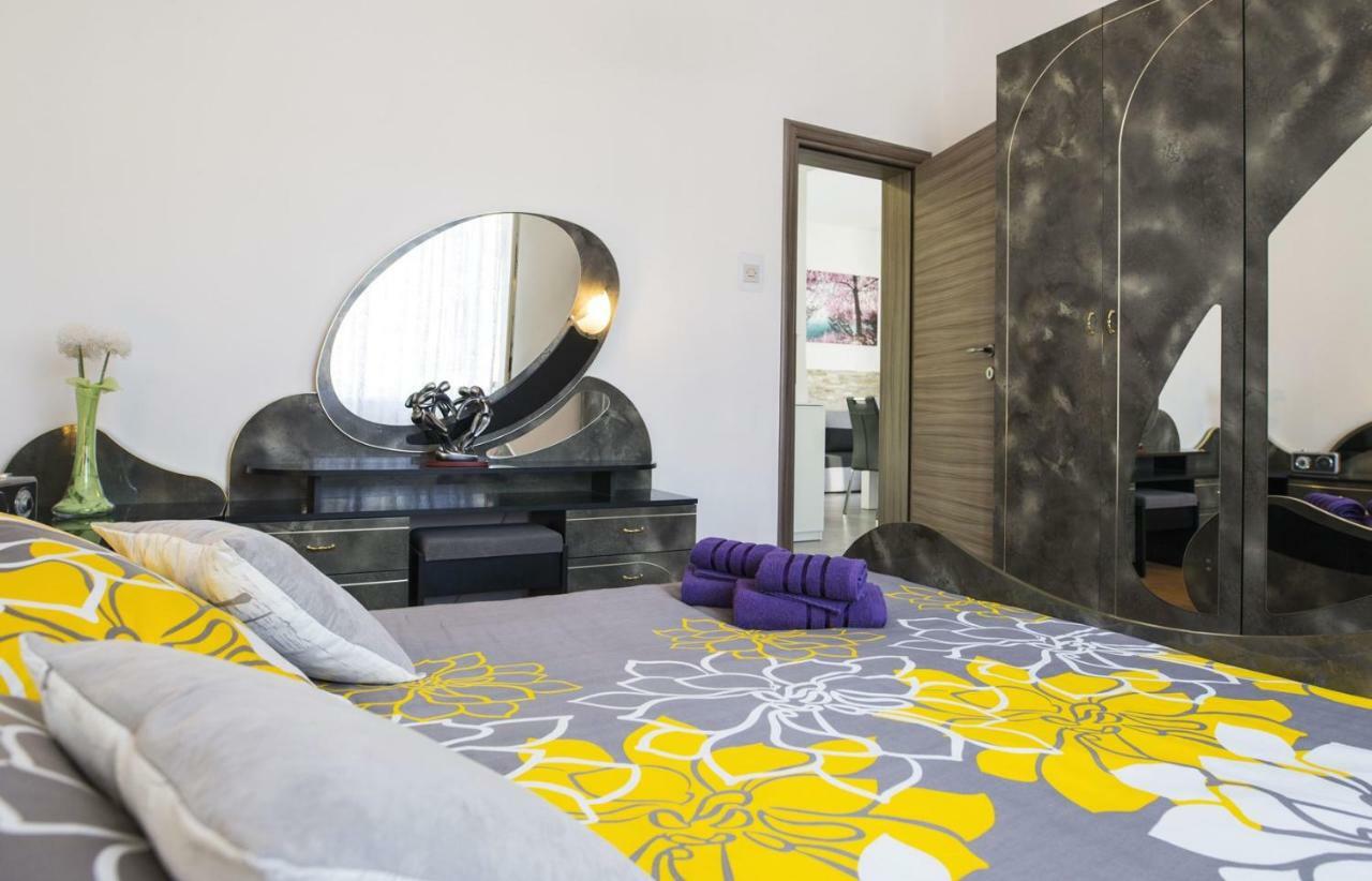 Apartment Stefania Koromačno Zewnętrze zdjęcie